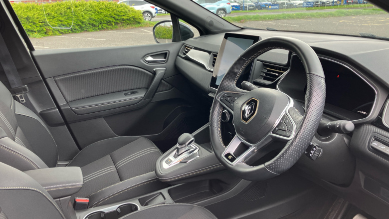 Renault Captur 1.6 E-Tech full hybrid 145 Engineered 5dr Auto Hybrid Hatchback